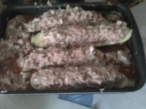 Gefüllte Zucchini
